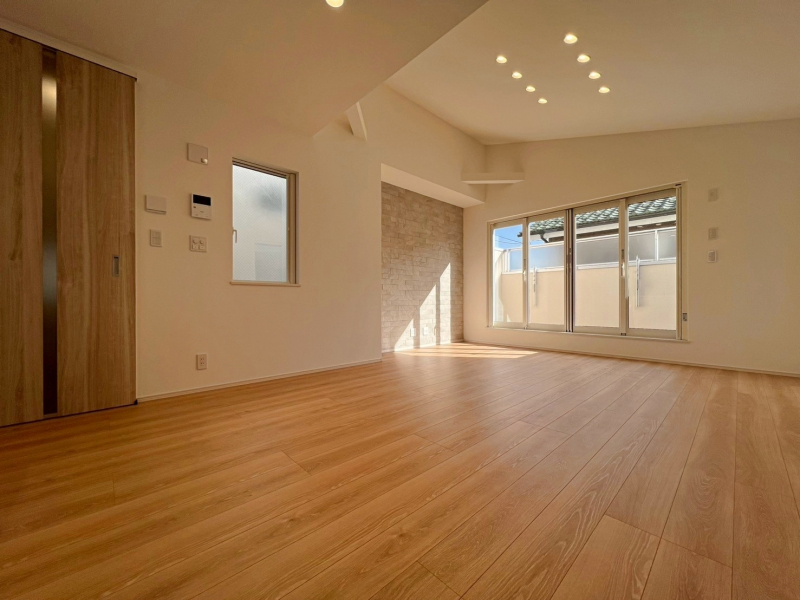 Luxsis 中野富士見町 Vol.4