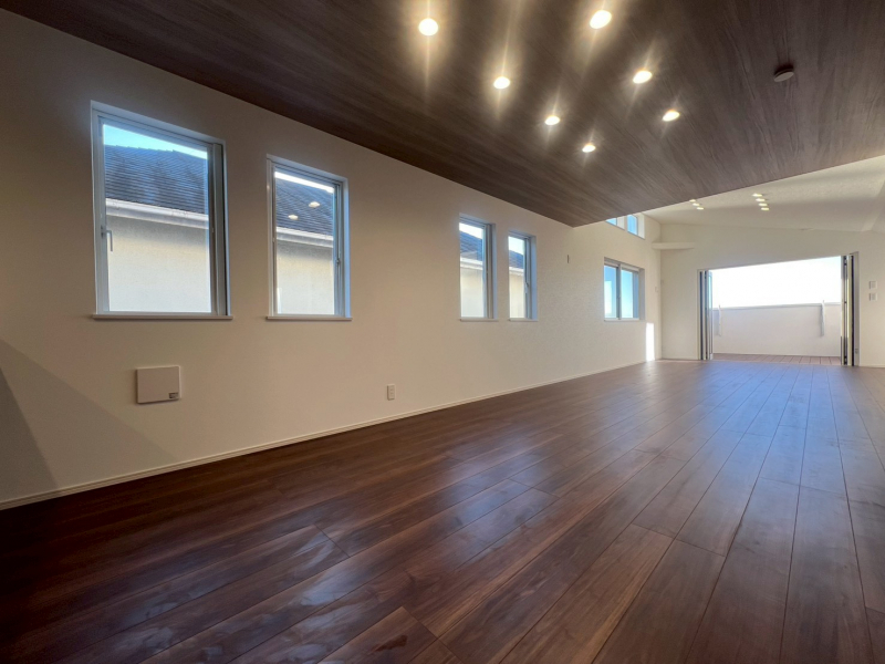 Luxsis 世田谷代田 Vol.1