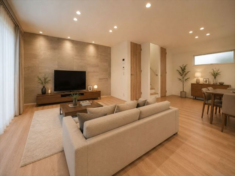 Luxsis 大京町